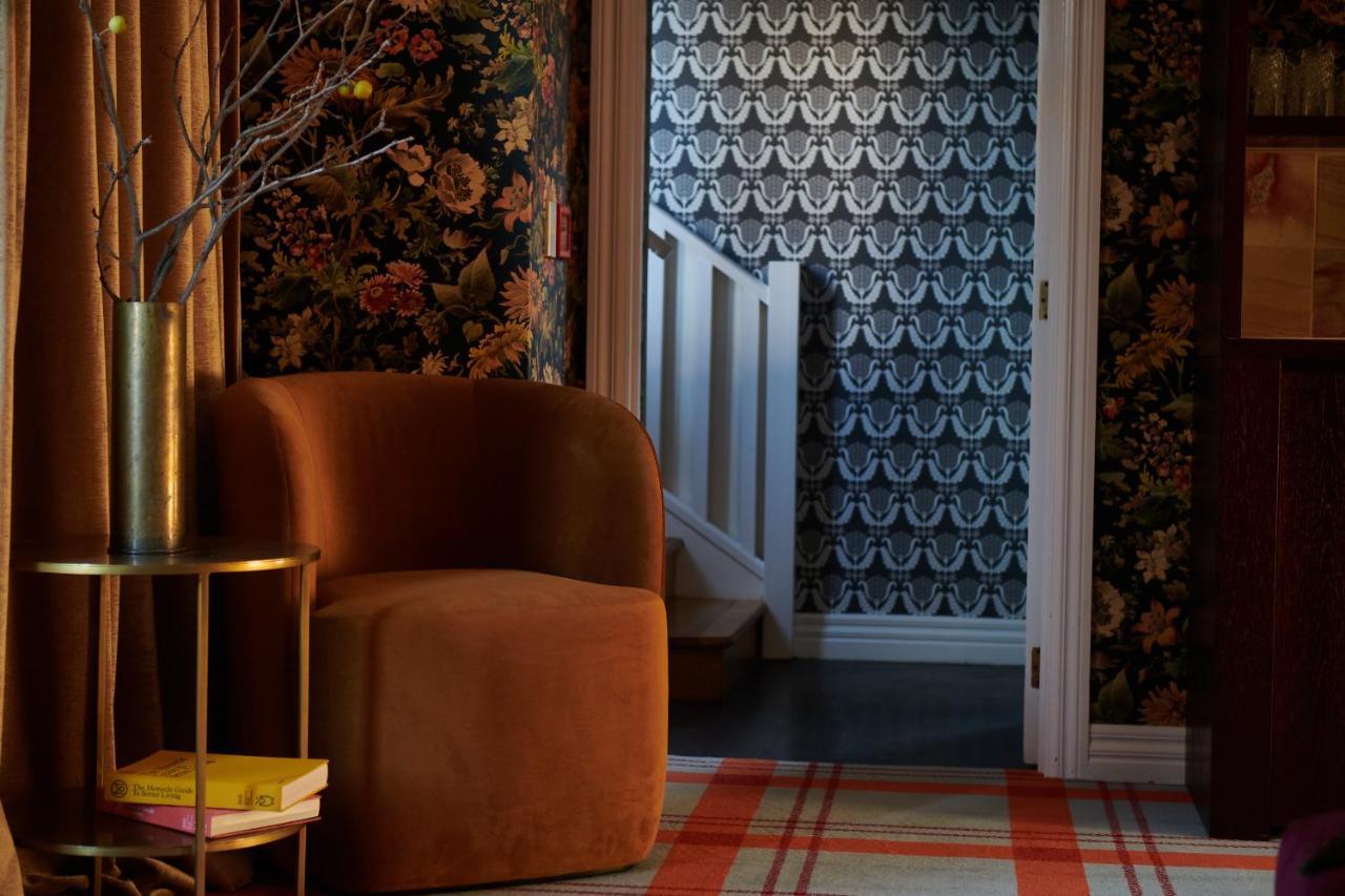 The Dairy Private Hotel By Naumi Hotels Distretto di Distretto di Queenstown Esterno foto