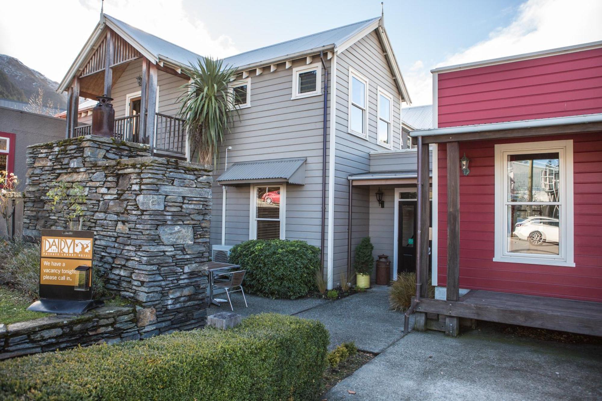 The Dairy Private Hotel By Naumi Hotels Distretto di Distretto di Queenstown Esterno foto